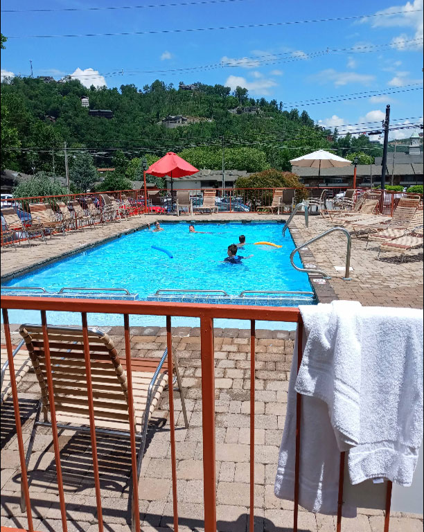 Outdoor swimming pool at Mountain House Motor Inn in Gatlinburg